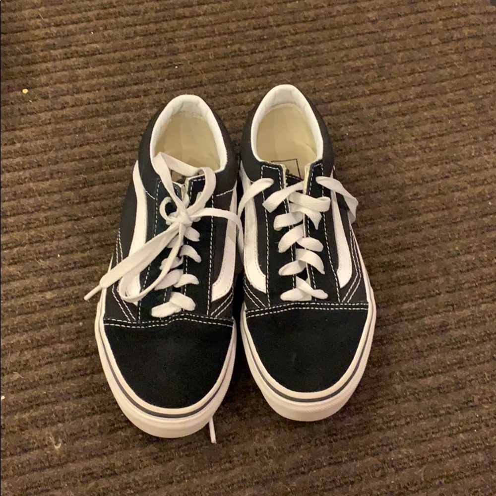 Black vans